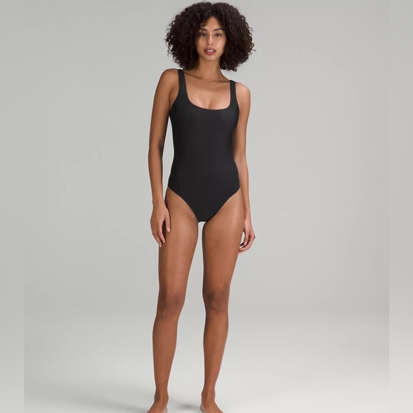 NWT Lululemon Waterside Scoop One-Piece Black size 6 8 - Picture 4 of 11